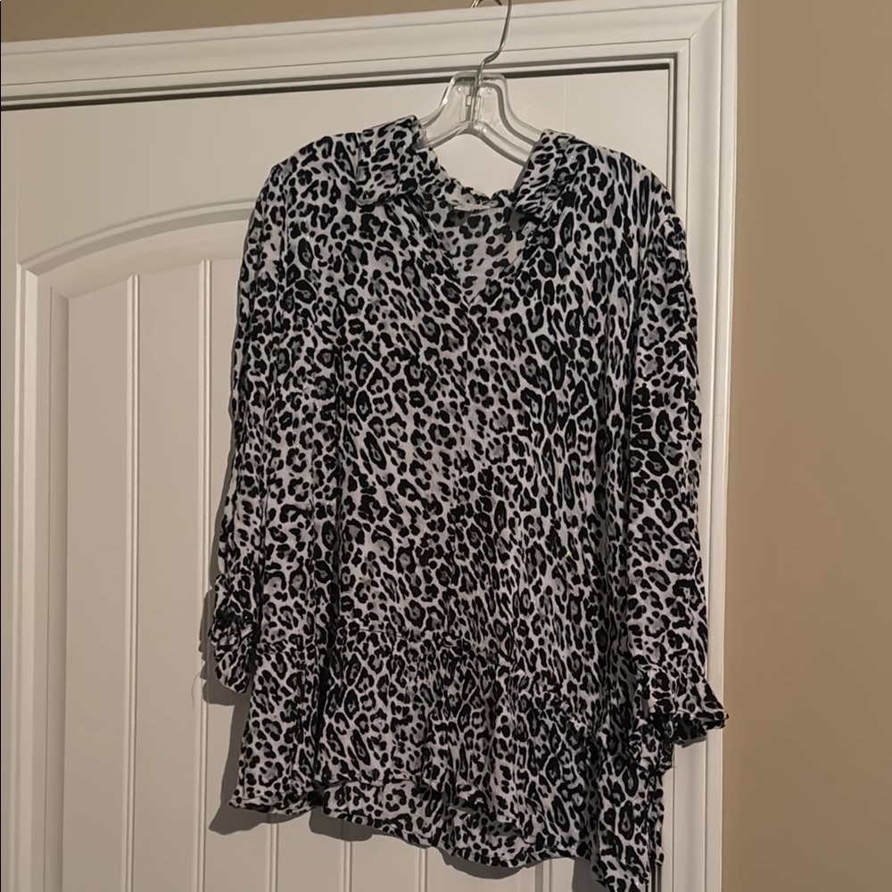 Cato Black and White Ruffled Blouse with Peter Pan Collar